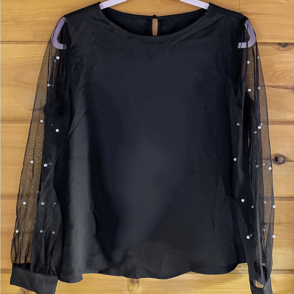Black meshed sleeved shirt